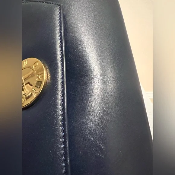 🧿💙 Givenchy Top handle handbag 🧿💙 - Picture 15 of 17